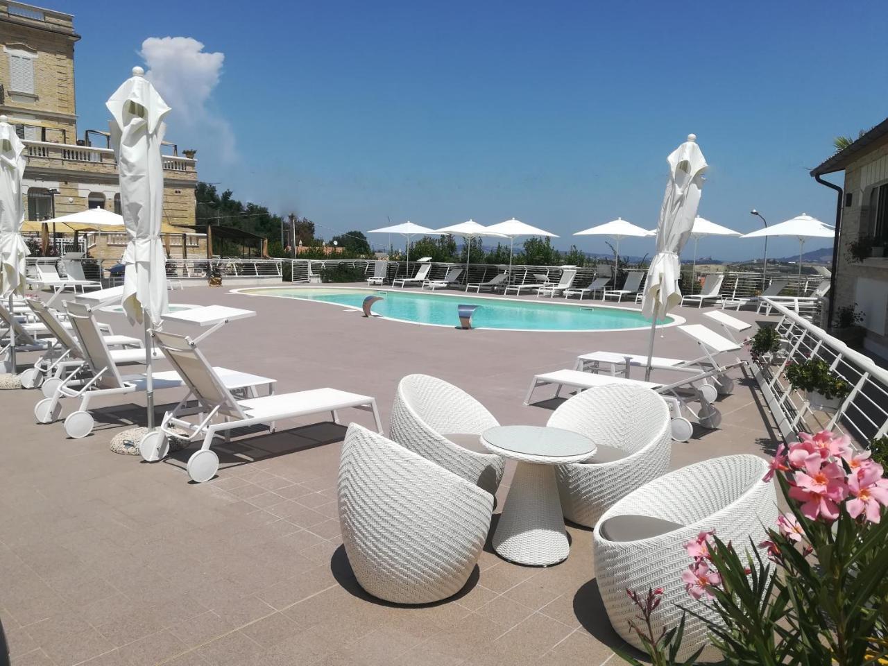 Villa Contessina Cossignano エクステリア 写真